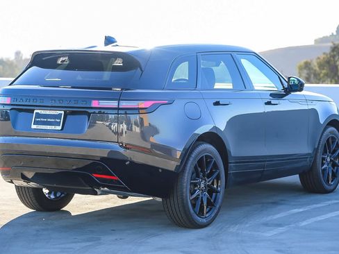 New 2026 Land Rover Range Rover Velar Dynamic SE image 8