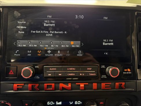 Used 2026 Nissan Frontier PRO-4X AWD/4WD image 25