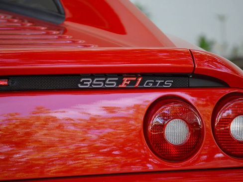 Used 1998 Ferrari F355 GTS image 16
