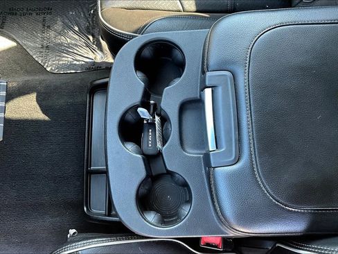 Used 2024 RAM 2500 Laramie image 17