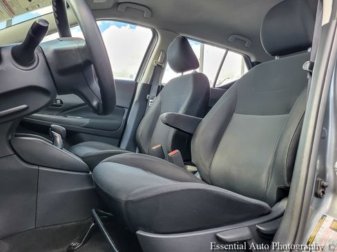 Used 2023 Nissan Kicks S FWD image 7