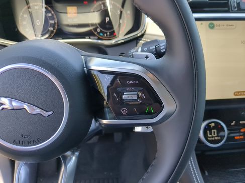 New 2026 Jaguar F-PACE R-Dynamic S image 28