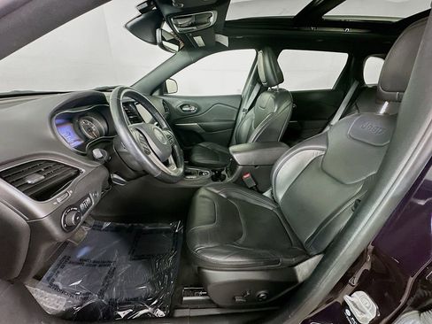 Certified 2021 Jeep Cherokee High Altitude image 32