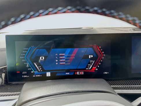 Used 2024 BMW X5 M Competition w/ Executive Package image 13