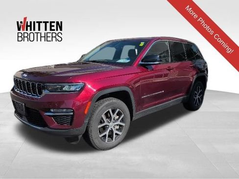 Used 2025 Jeep Grand Cherokee Limited AWD/4WD image 1