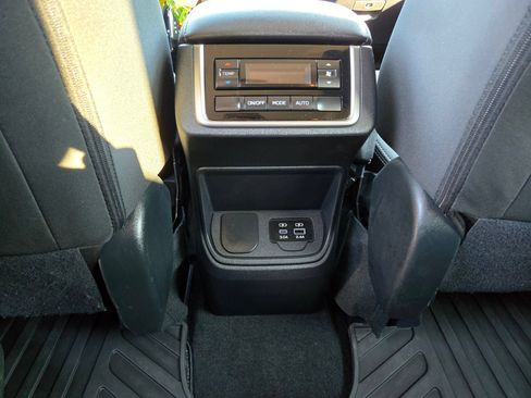 Used 2024 Subaru Ascent Premium AWD/4WD image 35
