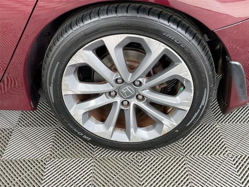 Used 2014 Honda Accord Sport image 32