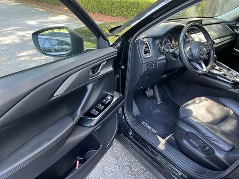 Used 2018 MAZDA CX-9 Touring w/ Touring Premium Package AWD/4WD image 4