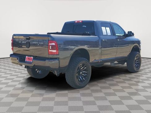 Used 2022 RAM 2500 Big Horn w/ Level C Equiment Group AWD/4WD image 4
