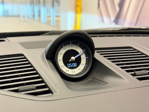 Used 2020 Porsche 911 Carrera S image 32