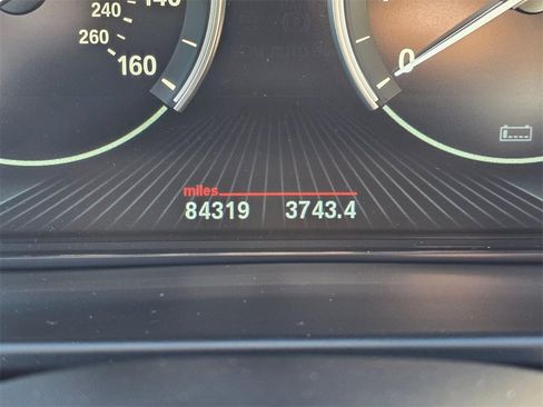 Used 2017 BMW X5 xDrive40e image 26