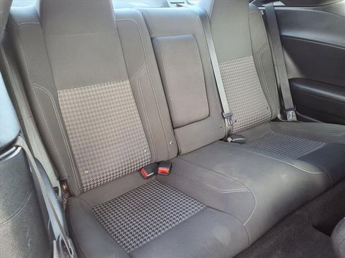 Used 2019 Dodge Challenger SXT image 20