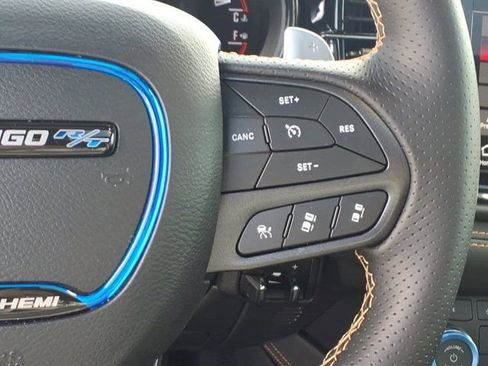 Used 2025 Dodge Durango R/T AWD/4WD image 14