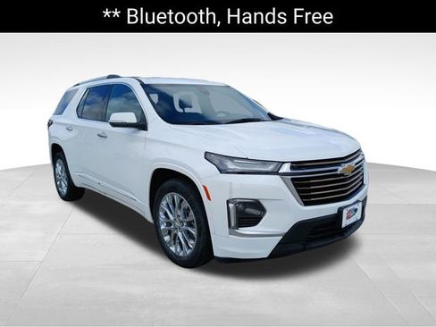 Used 2022 Chevrolet Traverse High Country w/ LPO, Floor Liner Package AWD/4WD image 7