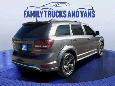 Used 2018 Dodge Journey Crossroad w/ Nav & Sun Group image 5
