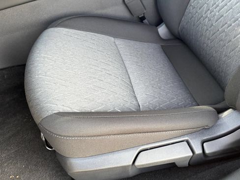 Certified 2026 Nissan Sentra SV w/ SV Convenience Package FWD image 19