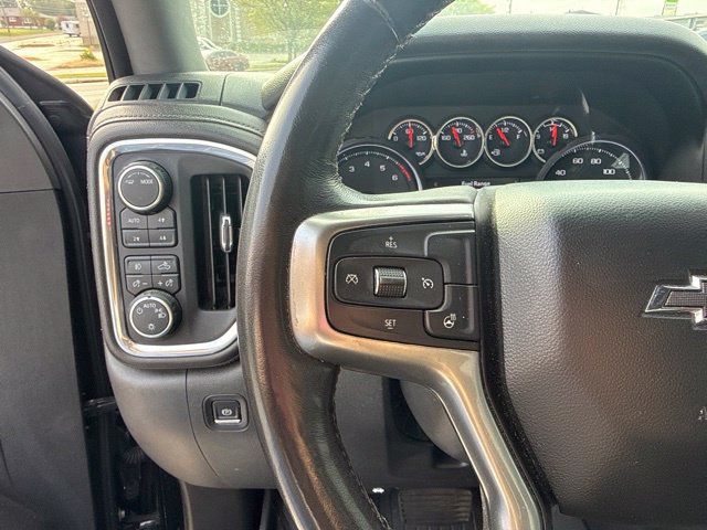 Used 2021 Chevrolet Silverado 1500 LT Trail Boss w/ LPO, Dark Essentials Package AWD/4WD image 19