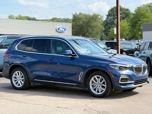 Used 2021 BMW X5 xDrive45e w/ Premium Package 2 AWD/4WD image 31
