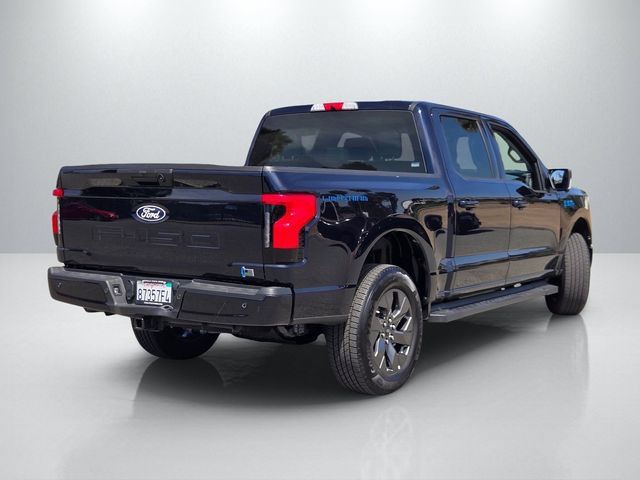 Used 2025 Ford F150 Lightning Flash AWD/4WD image 4