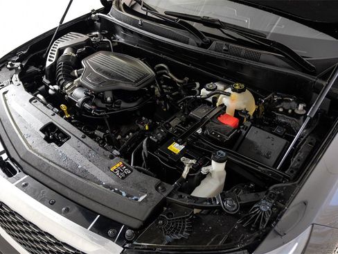 Used 2024 Cadillac XT6 Premium Luxury image 54