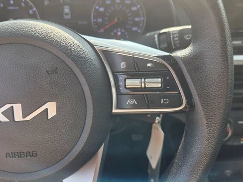 Used 2023 Kia Forte LXS FWD image 22