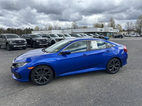 Used 2020 Honda Civic Sport image 8