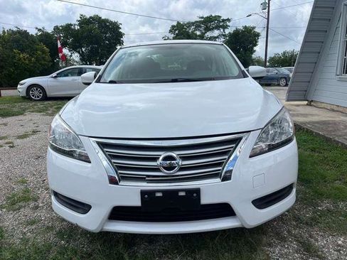 Used 2015 Nissan Sentra S FWD image 3