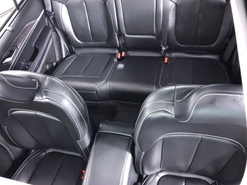 Used 2023 Jeep Grand Cherokee 4WD 4xe w/ Luxury Tech Group II image 31