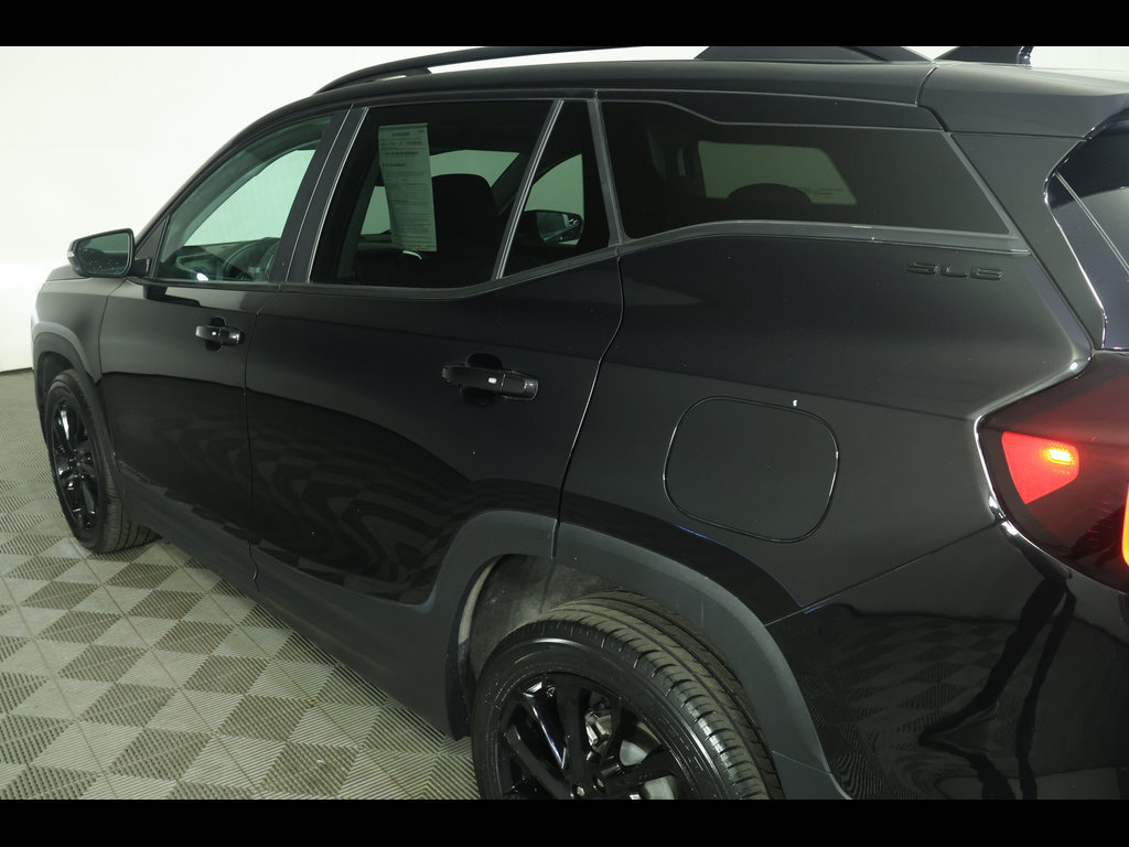 Used 2023 GMC Terrain SLE w/ Driver Convenience Package AWD/4WD image 16