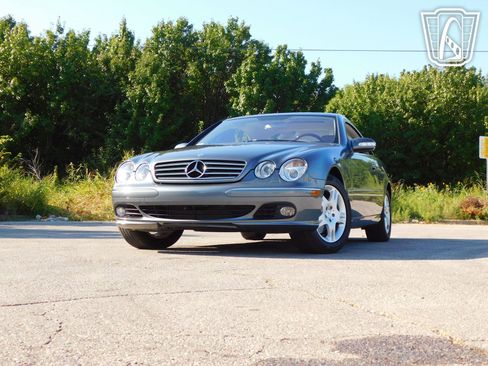 Used 2005 Mercedes-Benz CL 500 image 4