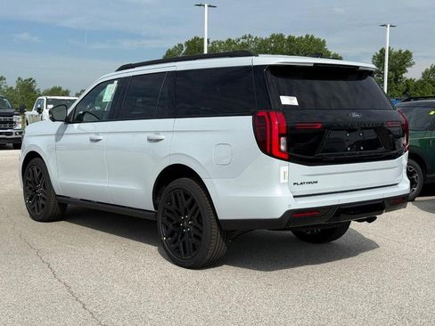 New 2026 Ford Expedition Platinum AWD/4WD image 3