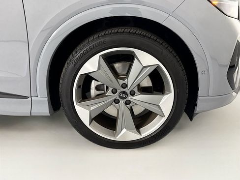 Certified 2026 Audi Q4 e-tron Premium Plus w/ Premium Plus AWD/4WD image 32
