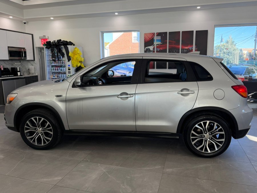 Used 2019 Mitsubishi Outlander Sport ES AWD/4WD image 4