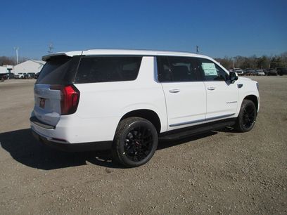 New 2026 GMC Yukon XL Elevation w/ Elevation Premium Package