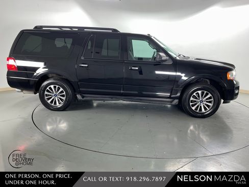 Used 2017 Ford Expedition EL XLT image 5