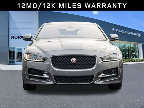 Used 2019 Jaguar XE R-Sport image 2