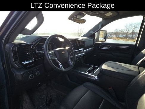 Certified 2024 Chevrolet Silverado 2500 LTZ w/ LTZ Plus Package image 7