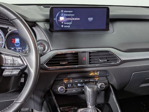 Used 2023 MAZDA CX-9 Touring image 28