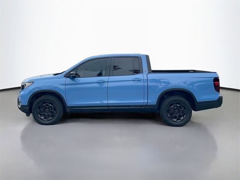 Used 2025 Honda Ridgeline TrailSport+ image 4