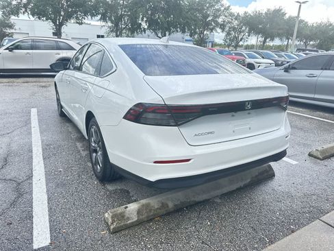 Used 2024 Honda Accord EX image 4