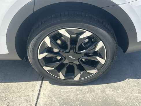 New 2026 Kia Sorento SX FWD image 10
