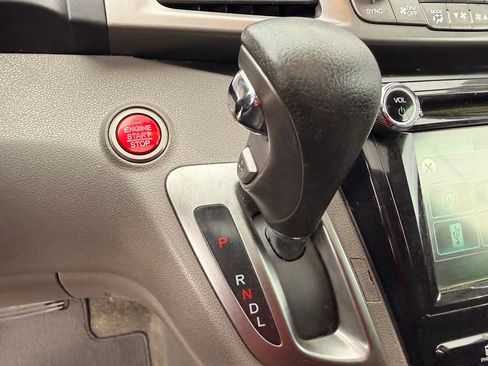 Used 2016 Honda Odyssey EX-L image 17