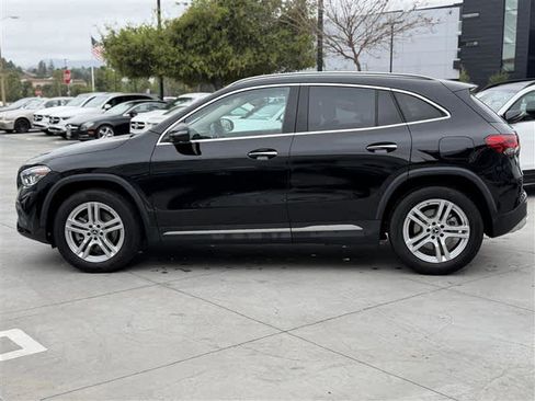 Certified 2023 Mercedes-Benz GLA 250 4MATIC image 3