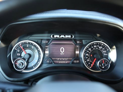 Used 2022 RAM 1500 Laramie image 42