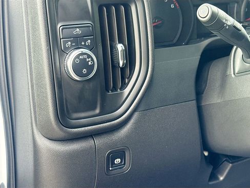 Used 2025 GMC Sierra 1500 Pro w/ Pro Value Package image 10