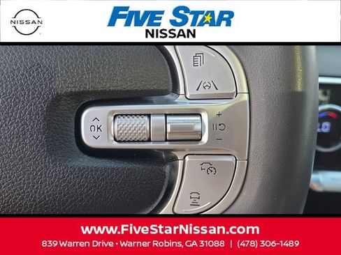 Used 2022 Genesis GV70 2.5T w/ Select Package AWD/4WD image 29