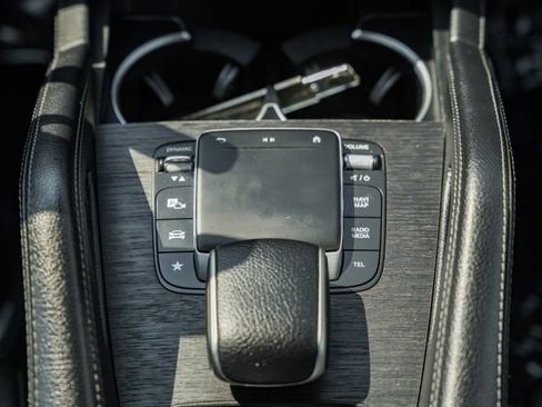 Used 2022 Mercedes-Benz GLE 350 4MATIC image 26