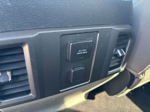 Used 2015 Ford F150 XLT w/ Equipment Group 302A Luxury image 14