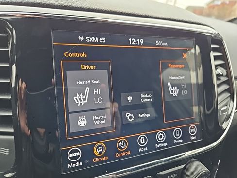 Used 2020 Jeep Grand Cherokee Limited image 28