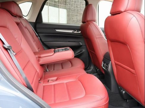 New 2025 MAZDA CX-5 Carbon Edition image 13